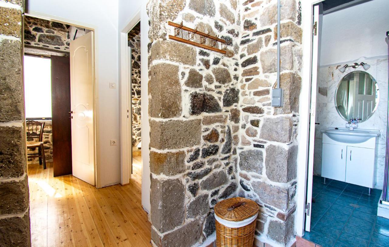 Skála Plousiadi΄S Stone House 아파트 외부 사진