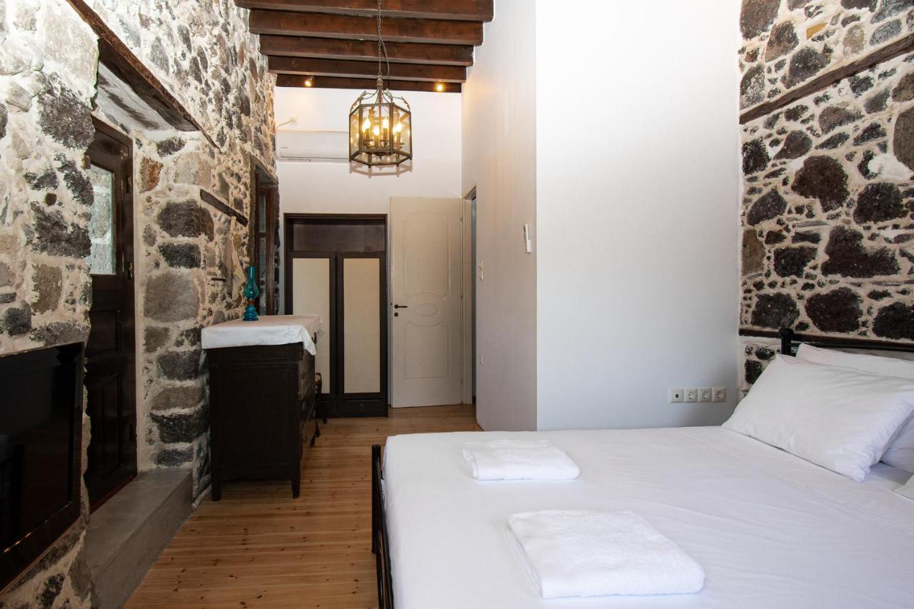 Skála Plousiadi΄S Stone House 아파트 외부 사진