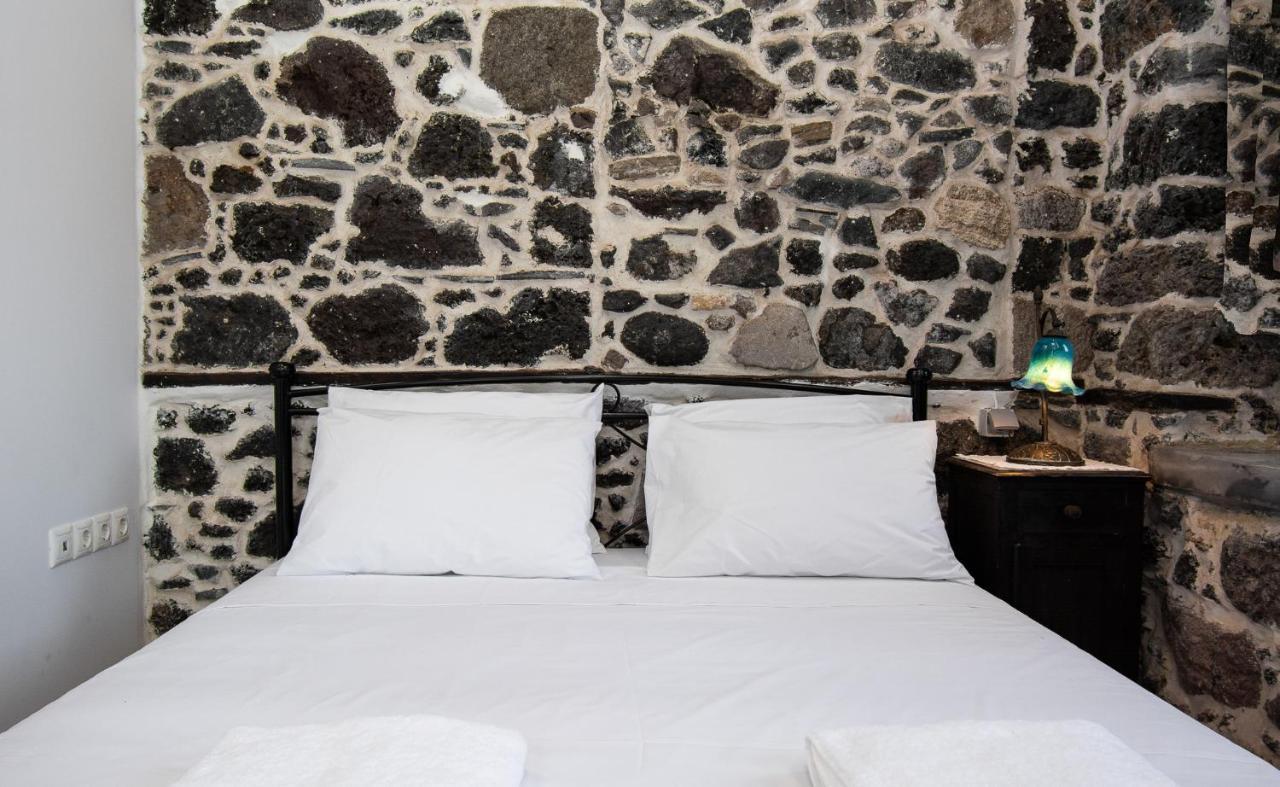 Skála Plousiadi΄S Stone House 아파트 외부 사진