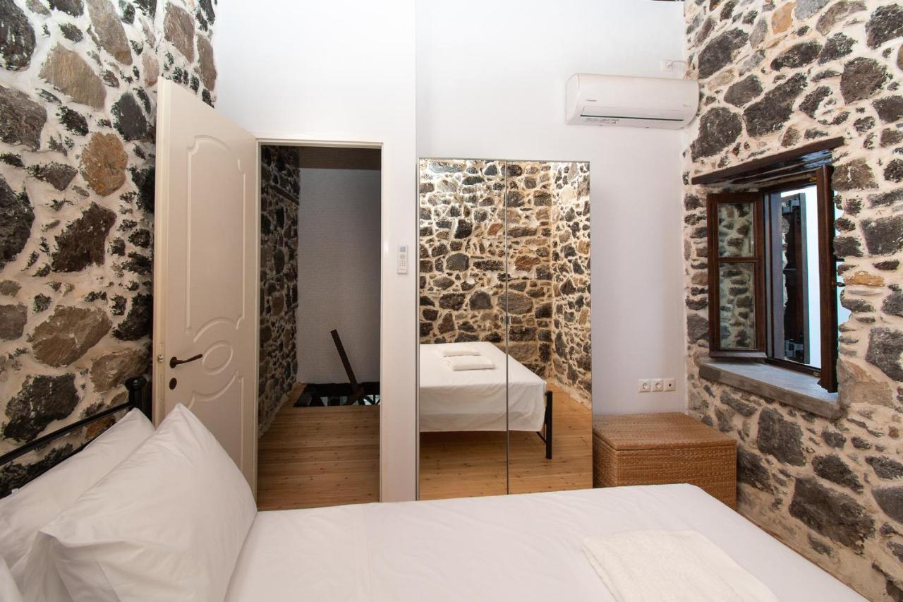 Skála Plousiadi΄S Stone House 아파트 외부 사진