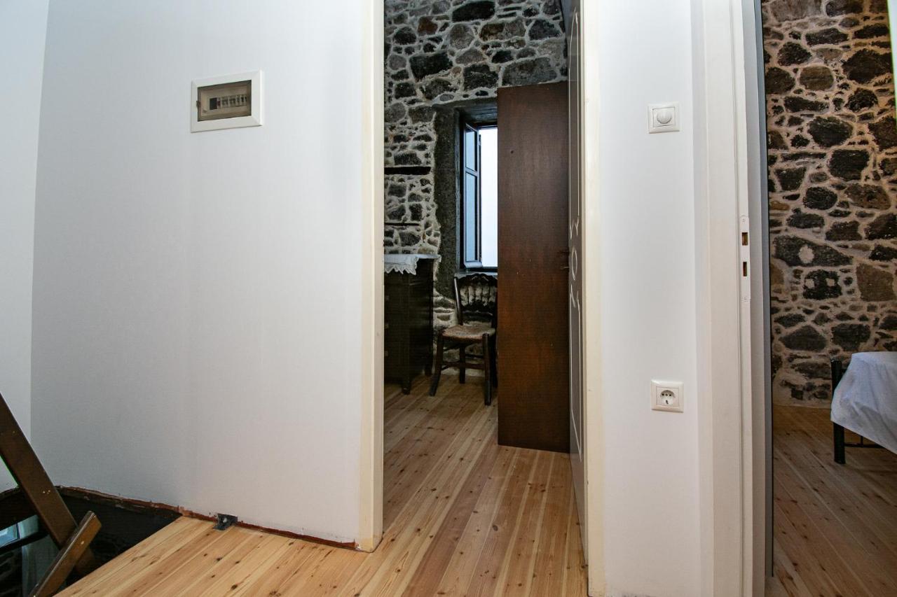 Skála Plousiadi΄S Stone House 아파트 외부 사진